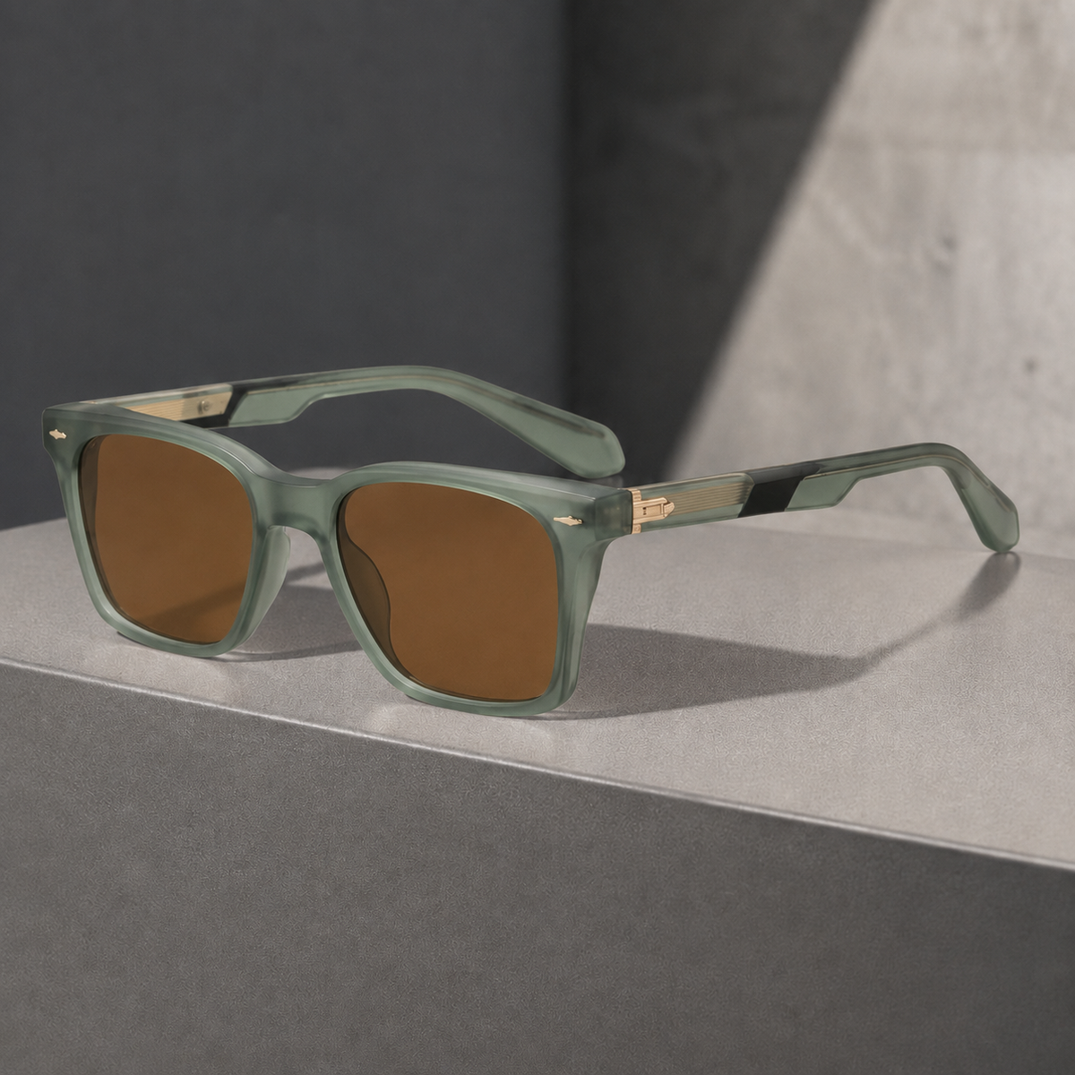 Severin Square Sunglasses